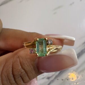 14k solid diamond and emerald ring